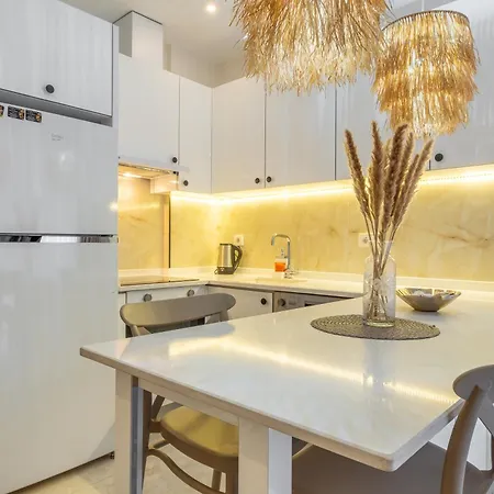 Apartment Rose 1 Fantastic 1+1 With Private Terrasse Alanya